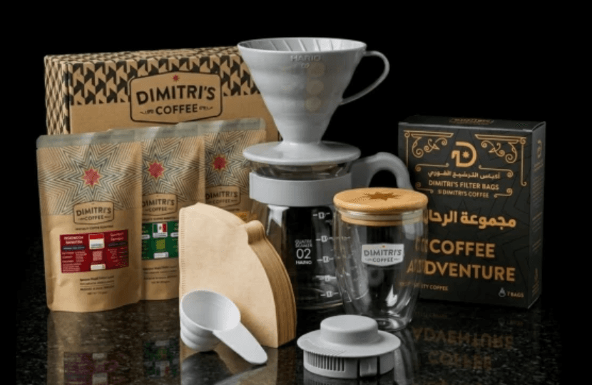 The Coffee Adventure gift set: box, pouches, V60, server, filters and jar